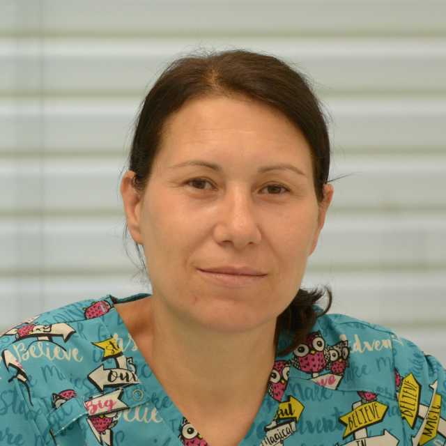 Nicoleta Niță, Asistentă stomatologie generală